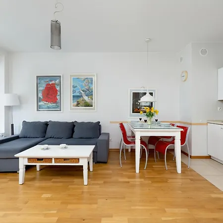 Apartment Aquamarina Seaview By Rent Like Miedzyzdroje